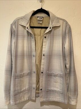 The North Face Women’s Light Blue/Gray Plaid Shirt Jacket with Tan Accents